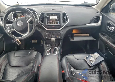 2016 Jeep Cherokee Trailhawk from USA, damaged, VIN 1C4PJMBS6GW361323